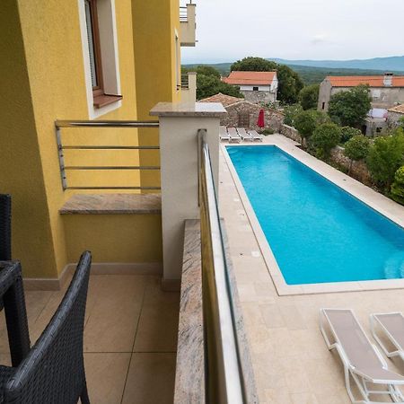 קרק Apartments Salatic מראה חיצוני תמונה