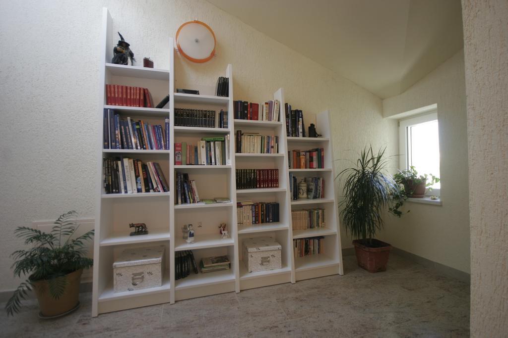 קרק Apartments Salatic מראה חיצוני תמונה